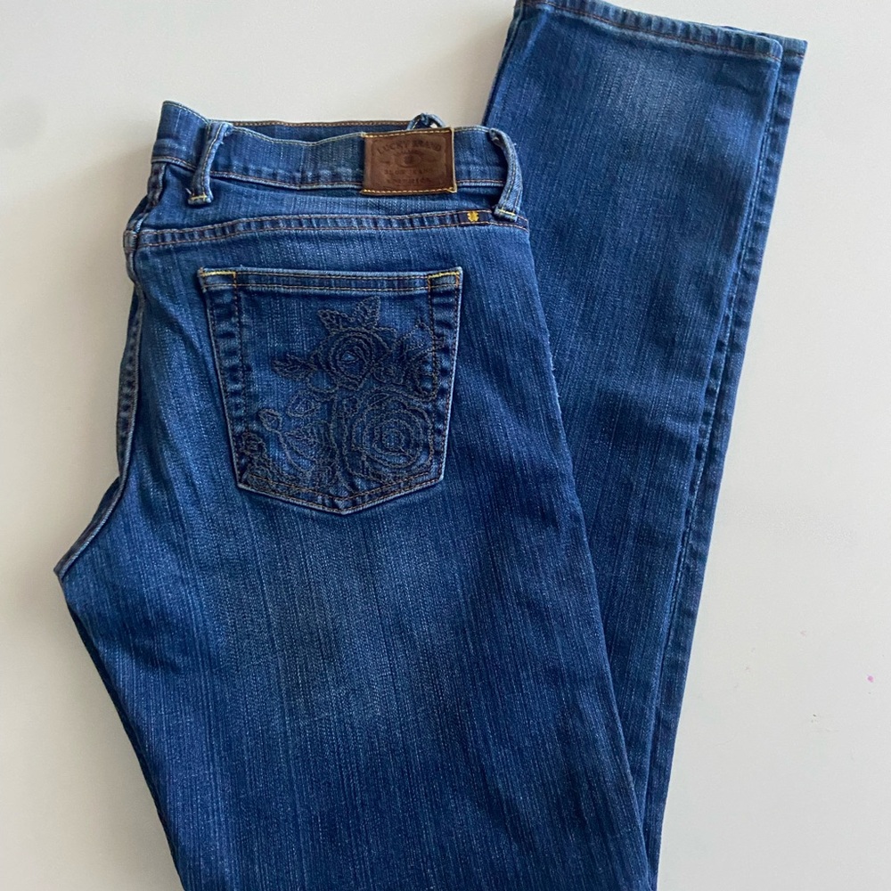 Lucky Brand Jeans. 6/28 low rise